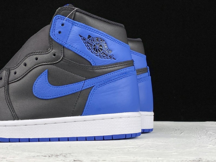 Jordan 1 Retro Royal (2017) 555088-007