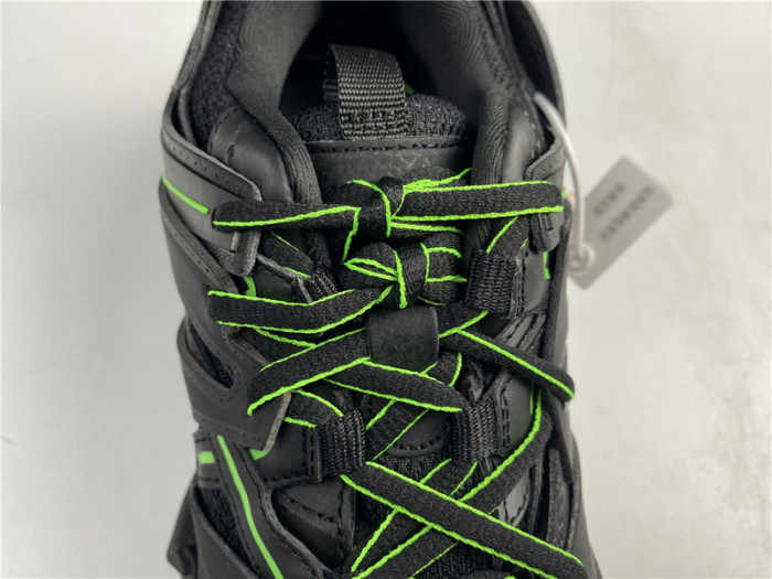 BLEN Track balck with green 542023W1GB191005