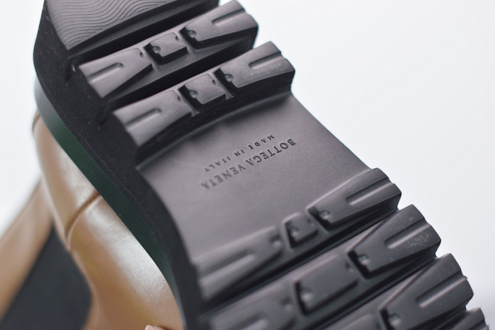 BOTTEGA VENETA SNEAKER