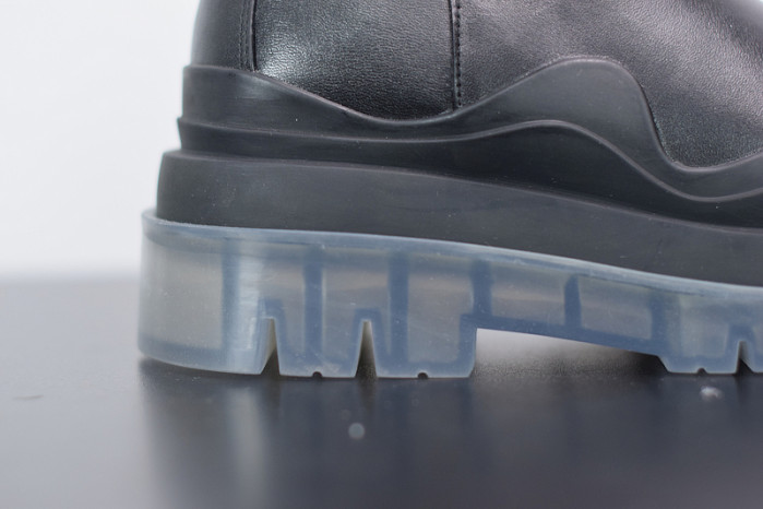 BOTTEGA VENETA SNEAKER