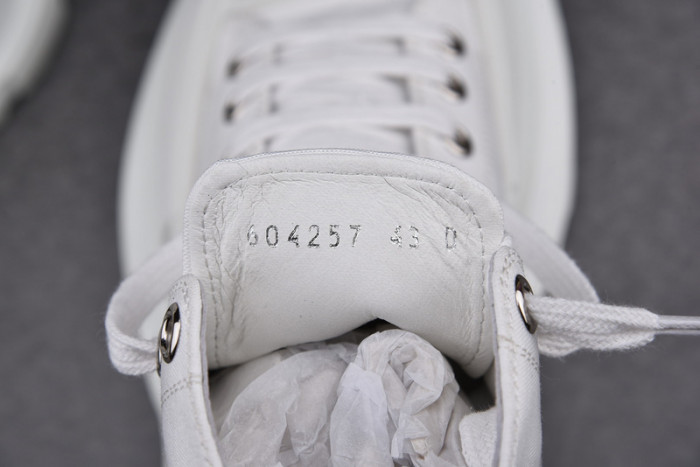 Alexander McQueen Boots white