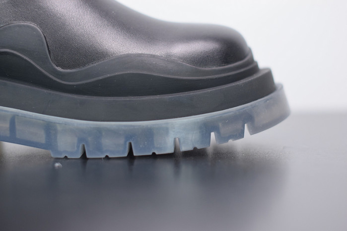 BOTTEGA VENETA SNEAKER