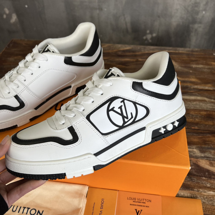 L&V SNEAKERS