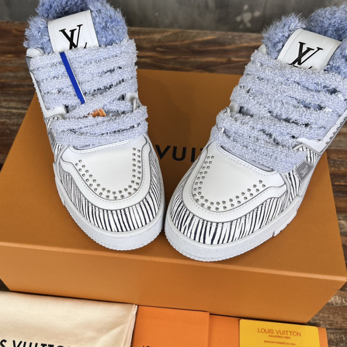 L&V SNEAKERS