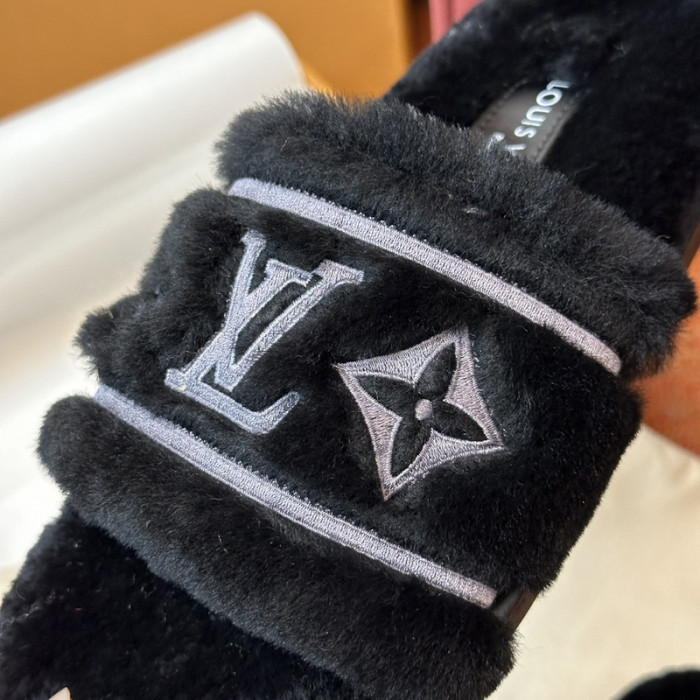L&V SLIPPERS