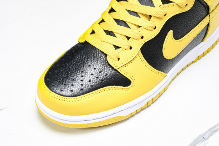 Nike Dunk High “Wu-Tang Clan” HJ4320-001