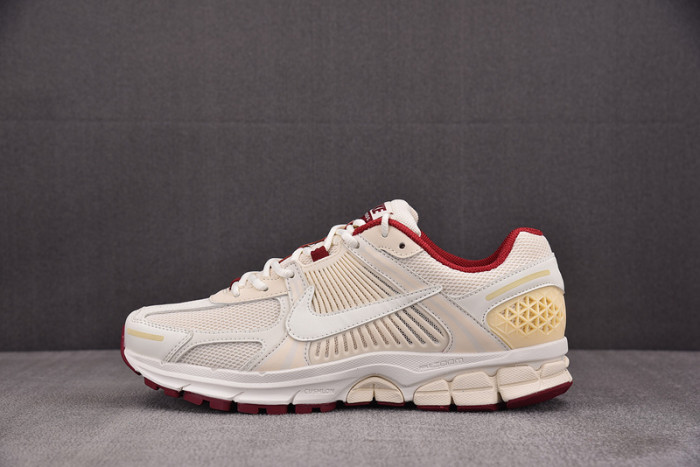 NK Zoom Vomero 5 Valentine''s Day HF0737-111