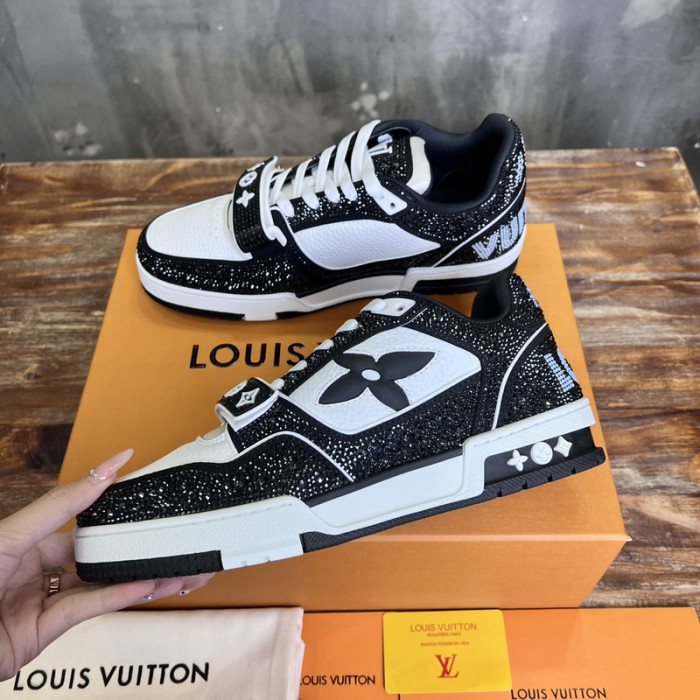 L&V SNEAKERS