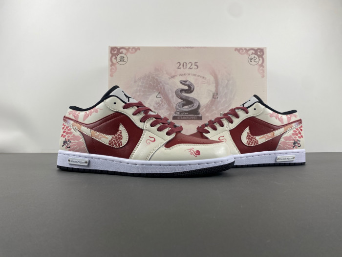 Air Jordan 1 Low 553558-132