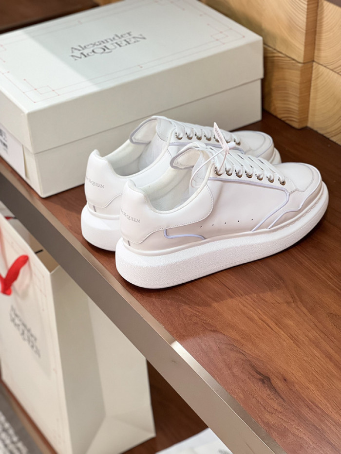 Alexander McQueen sneaker