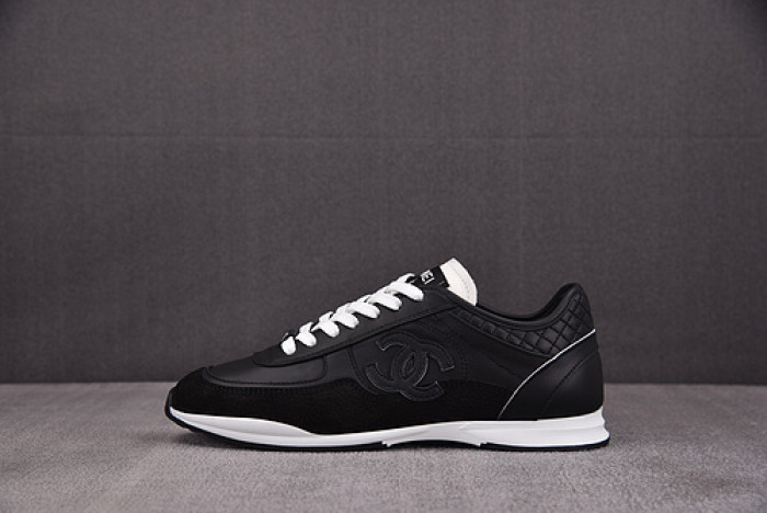 CHANEEL sneaker