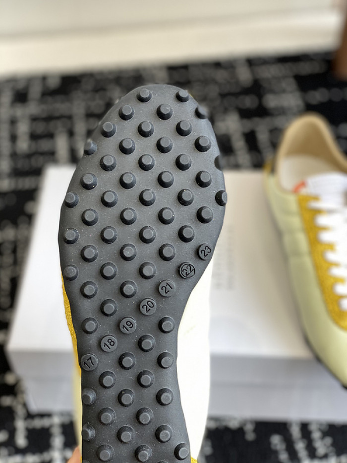 ma*s*n Ma*i*laa shoes