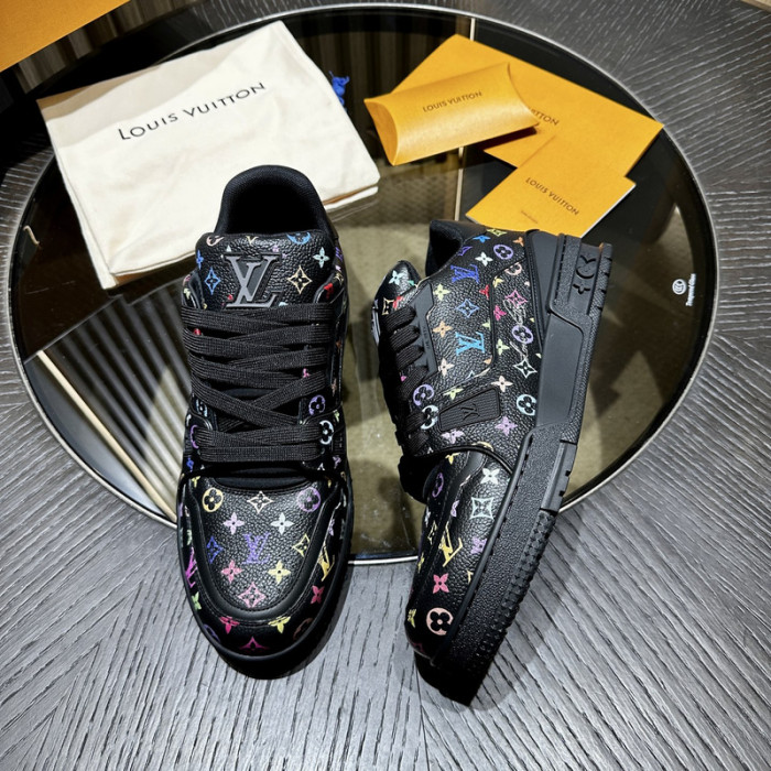 L&V SNEAKERS