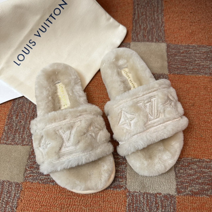 L&V SLIPPERS