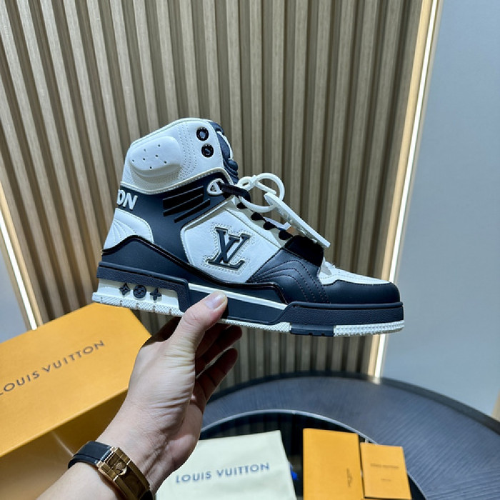 L&V SNEAKERS