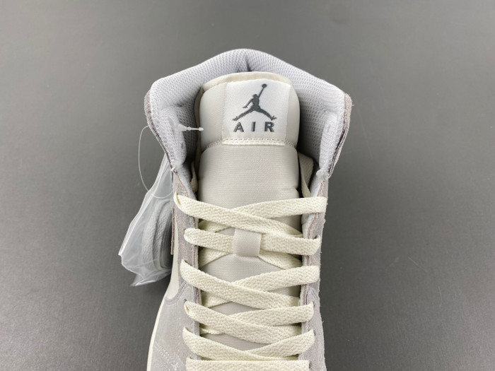 Wmns Jordan 1 Mid FQ7720-002