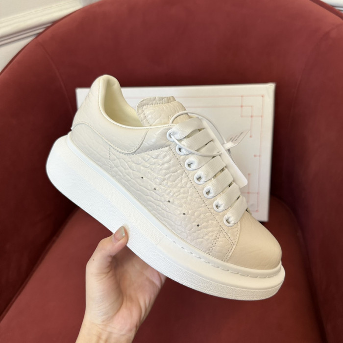 Alexander McQueen sneaker