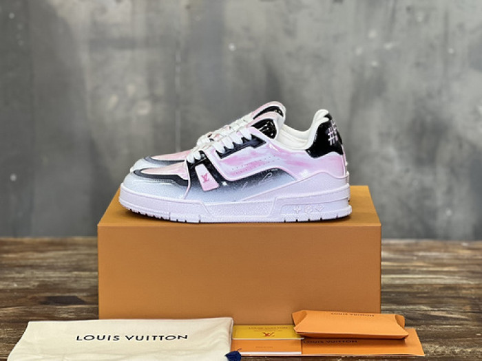 L&V SNEAKERS