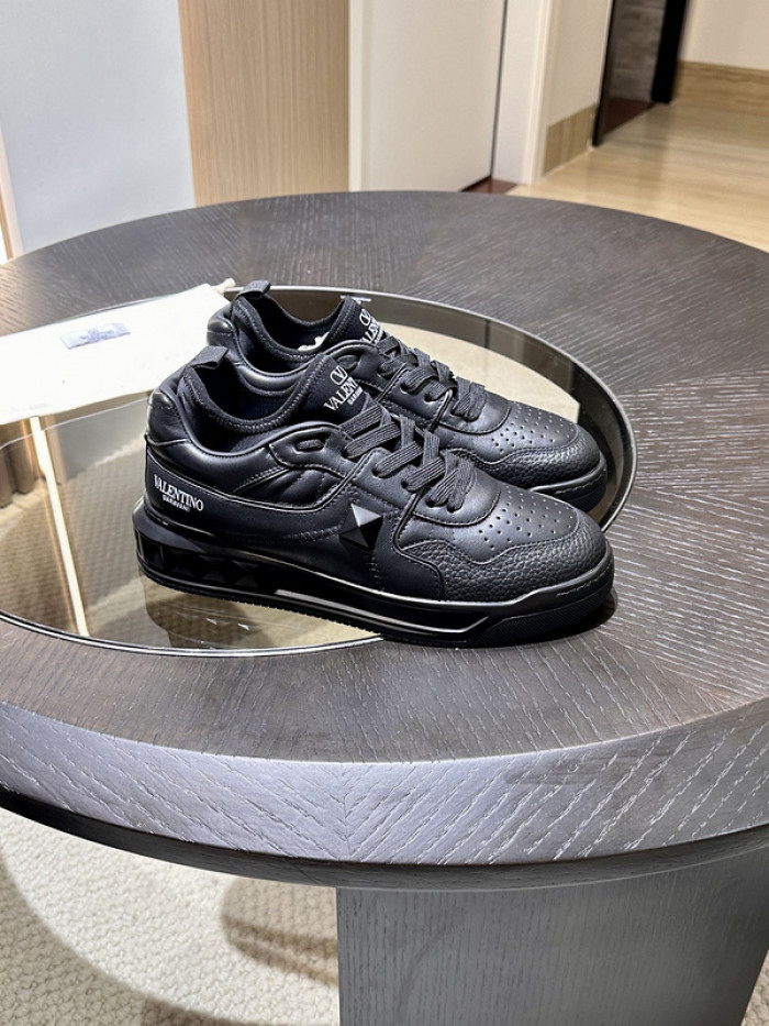 VALEN DESIGNER SNEAKERS