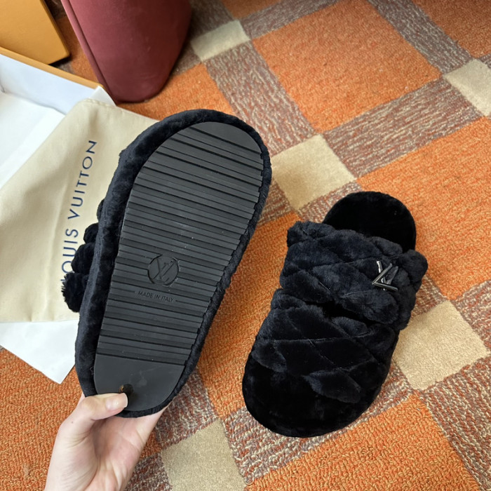 L&V SLIPPERS