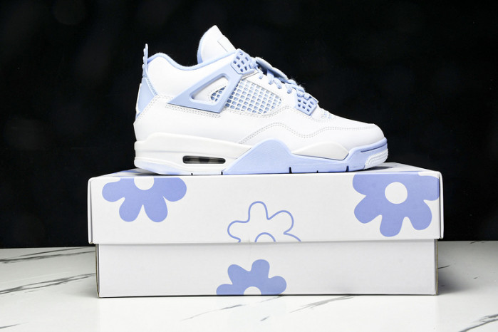 Air Jordan 4 “Forget Me Not” WMNS HV0823-100
