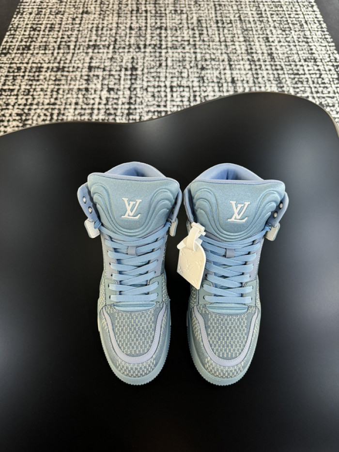 L&V SNEAKERS