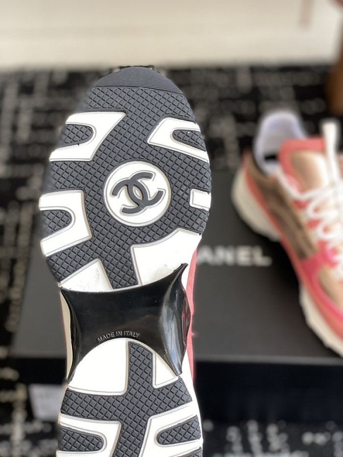 CHANEEL sneaker