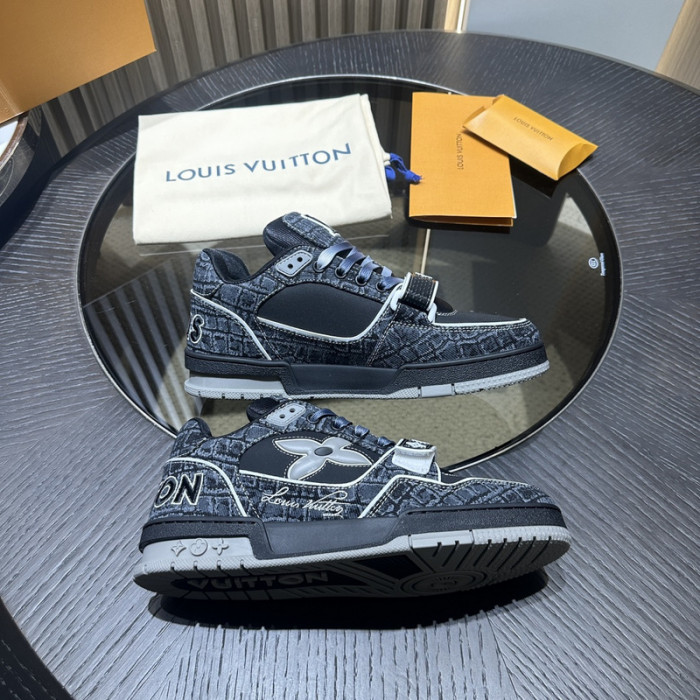 L&V SNEAKERS