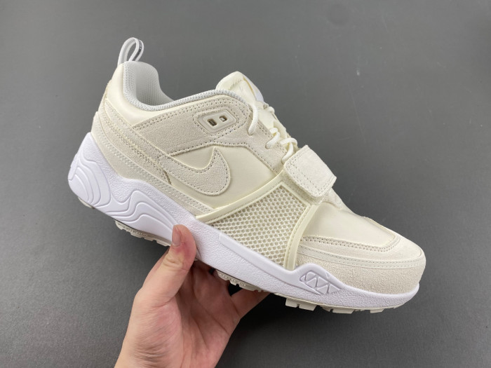 Travis Scott x Nike Zoom Field Jaxx “Sail” HQ3061-100