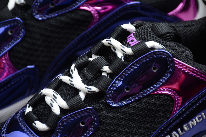 Balenciaga 524039 W2FW1 1976