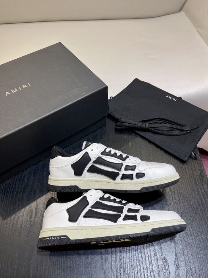 AM1R1 SNEAKERS