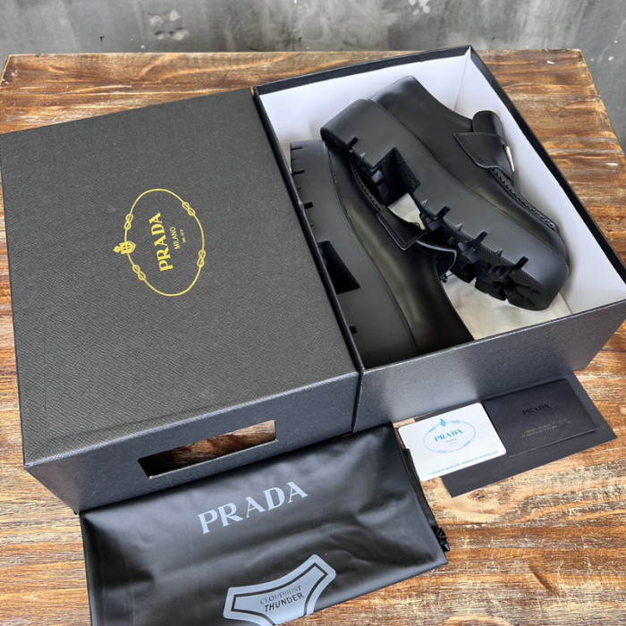 PRA designer sneaker