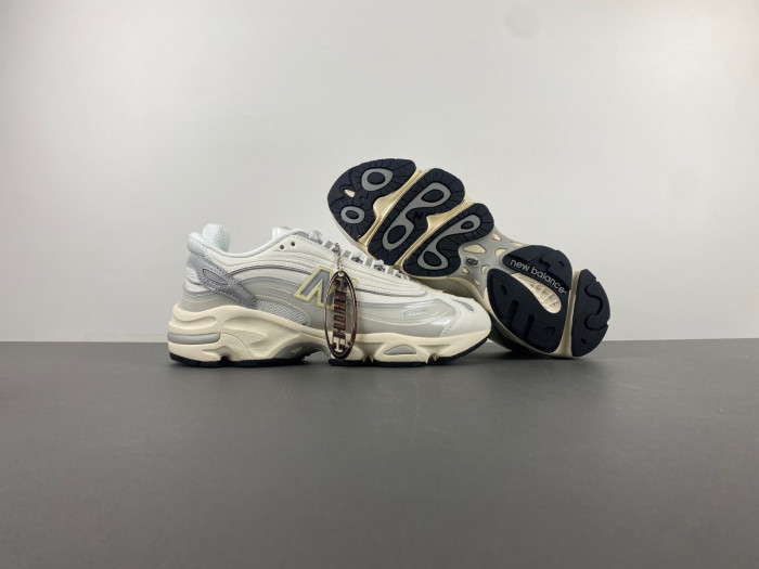 New Balance 1000 M1000AC1