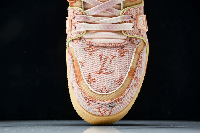 L&V SNEAKERS