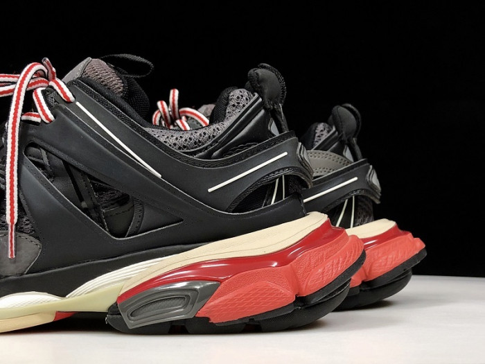 BLEN Track Black Grey Red 542023W1GB16212