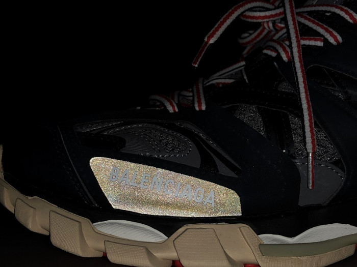 BLEN Track Black Grey Red 542023W1GB16212