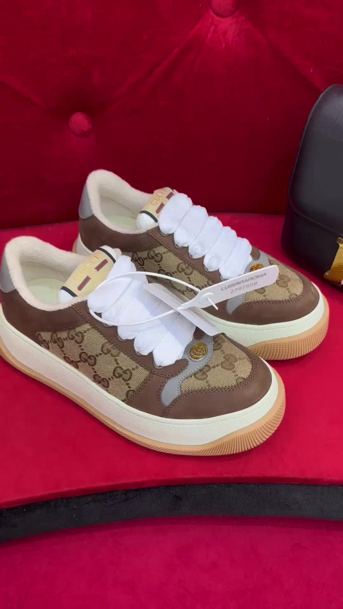 G*u*i sneaker