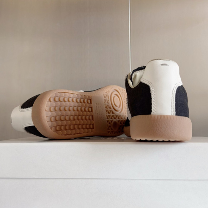 ma*s*n Ma*i*laa shoes