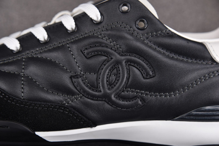 CHANEEL sneaker