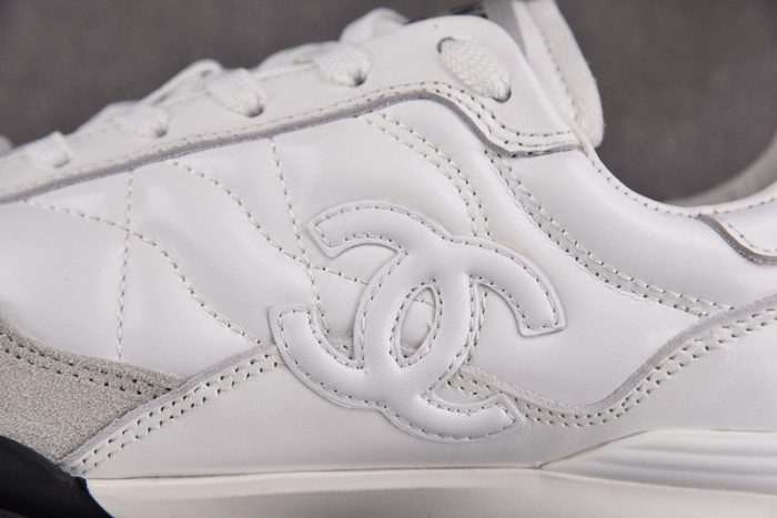 CHANEEL sneaker