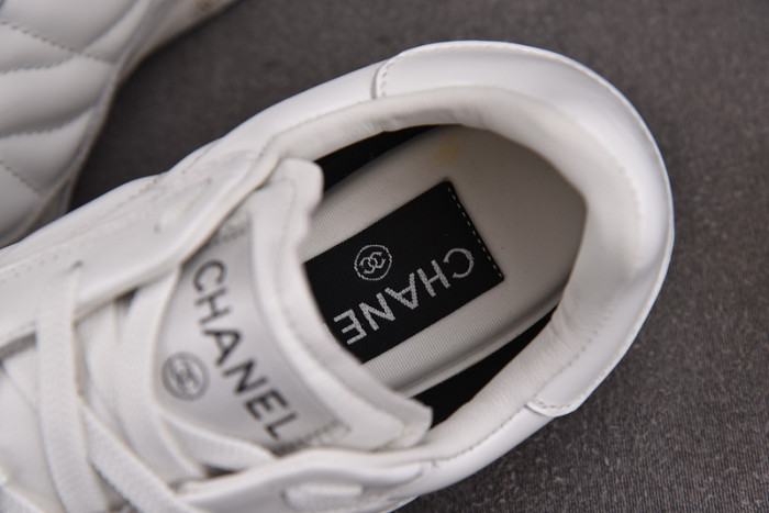 CHANEEL sneaker
