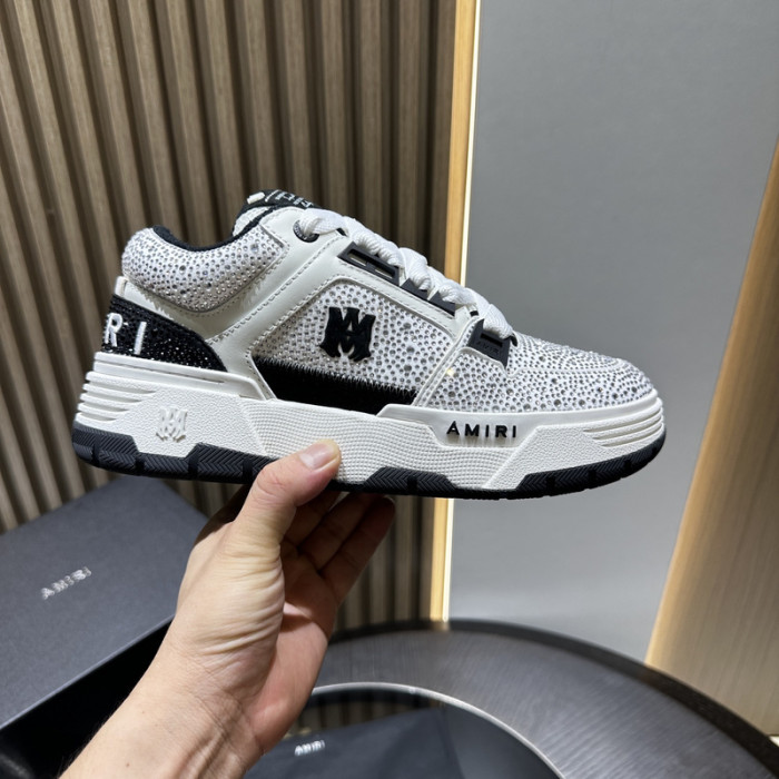 AM1R1 SNEAKERS