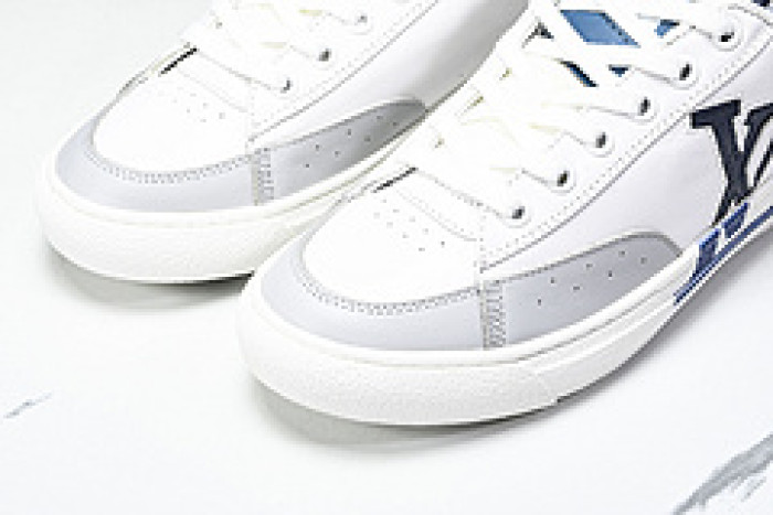 L&V SNEAKERS
