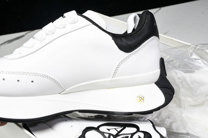 Alexander McQueen sneaker
