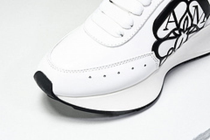 Alexander McQueen sneaker