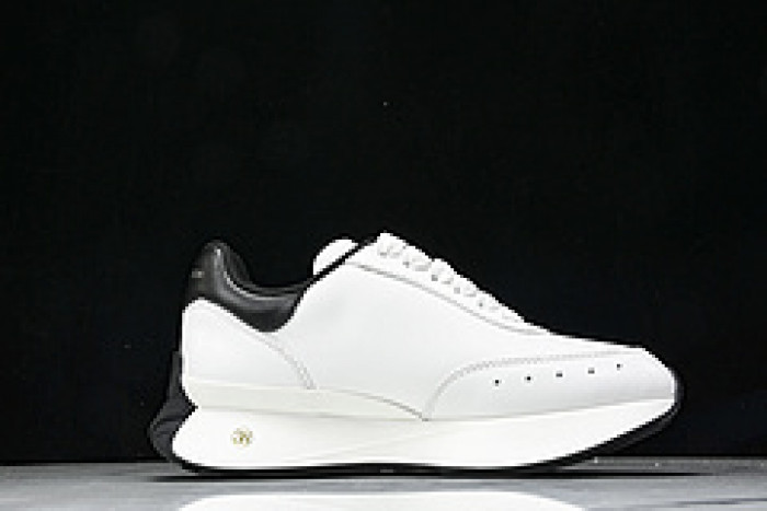 Alexander McQueen sneaker