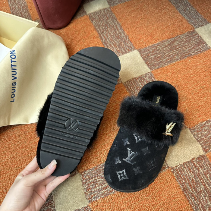 L&V SLIPPERS