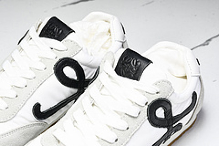LOEWEE SNEAKERS