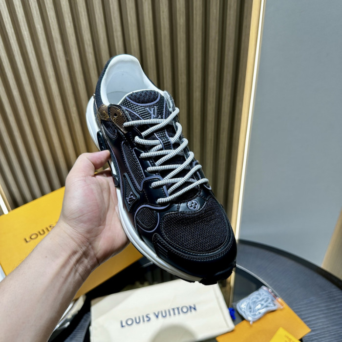 L&V SNEAKERS