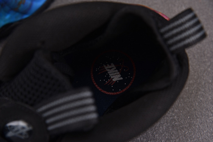 Nike Air Foamposite One Big Bang AR3771-800